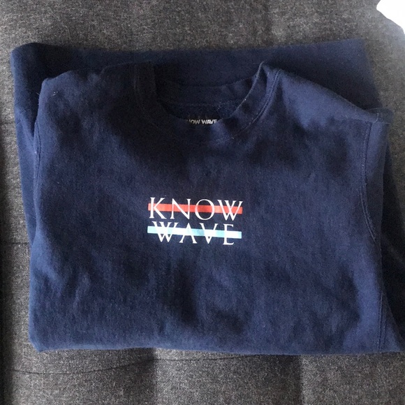 Know Wave Sz M sweatshirt - Picture 2 of 3